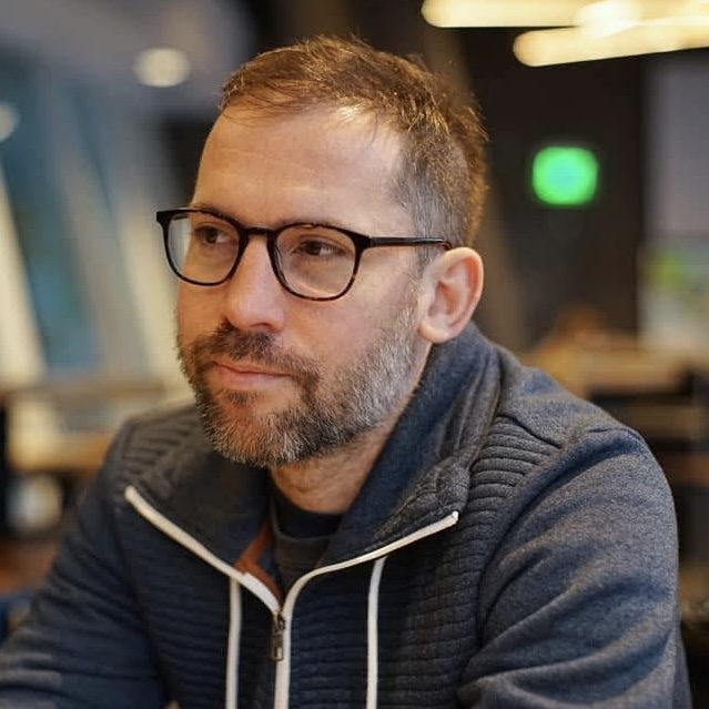 richard profile picture